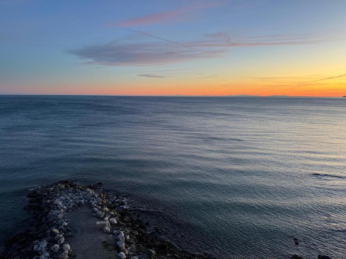 Primera Linea De Playa Benalmadena La Perla Playa Paraiso Bagian luar foto